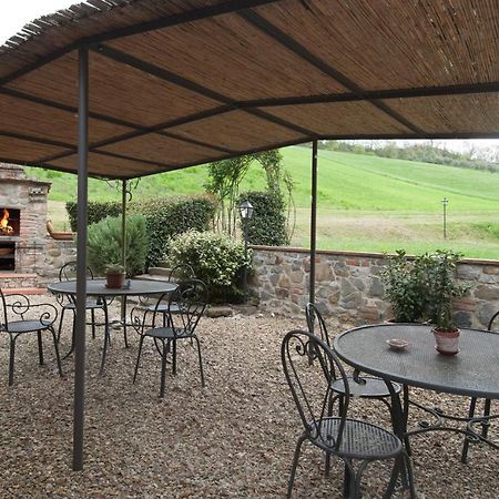 Agriturismo Le Buche Di Viesca レッジェッロ エクステリア 写真