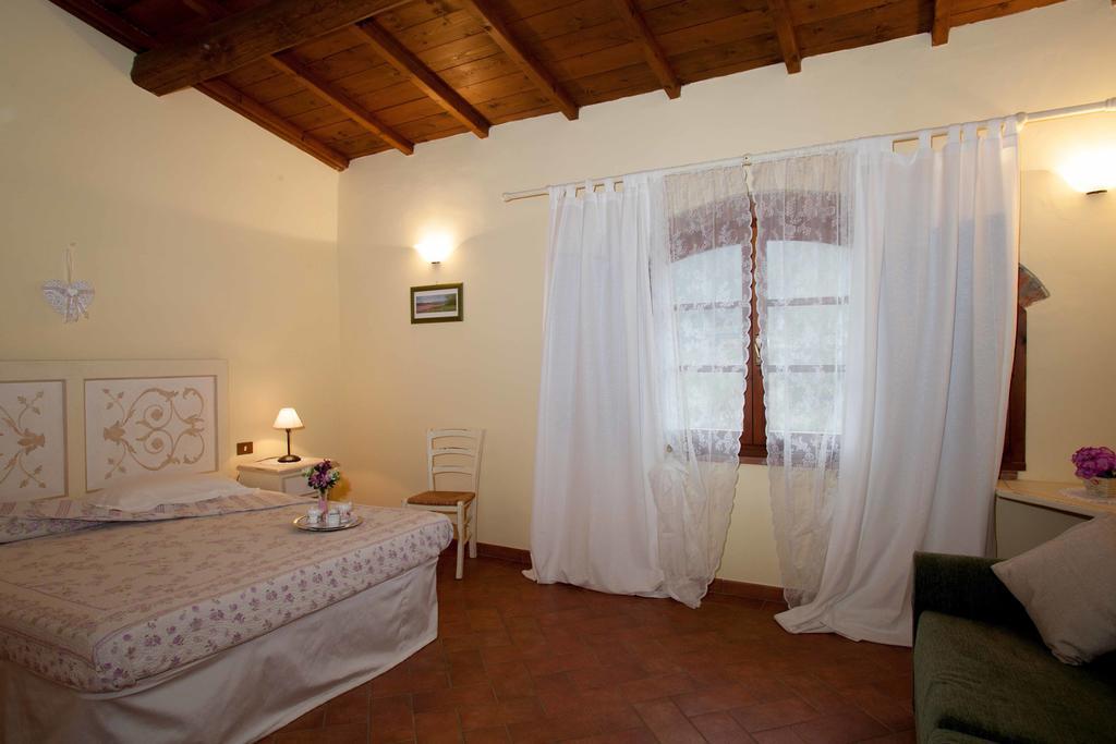 Agriturismo Le Buche Di Viesca レッジェッロ 部屋 写真