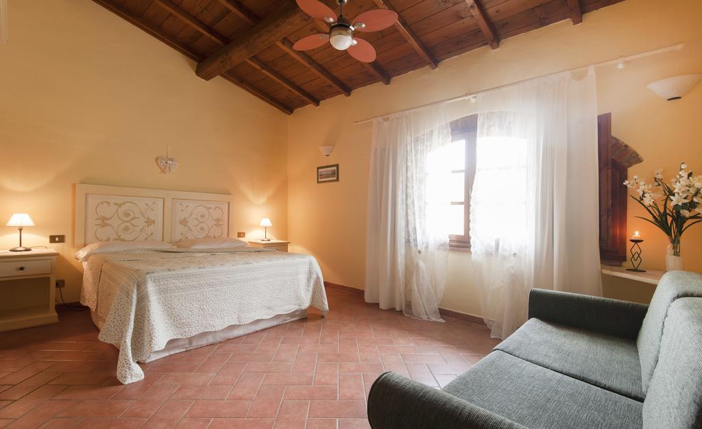 Agriturismo Le Buche Di Viesca レッジェッロ エクステリア 写真