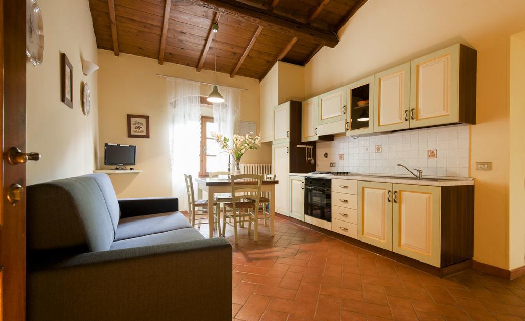 Agriturismo Le Buche Di Viesca レッジェッロ エクステリア 写真